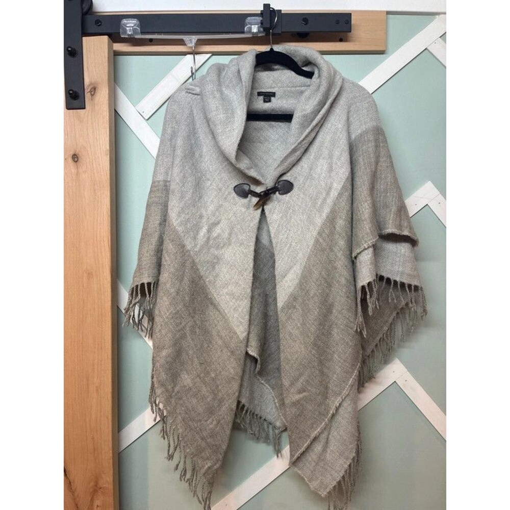 Women’s Anne Taylor fall poncho wrap Gray